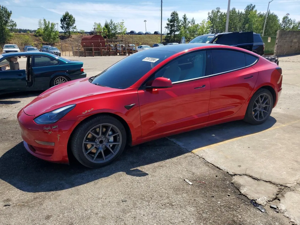 2021 TESLA MODEL 3